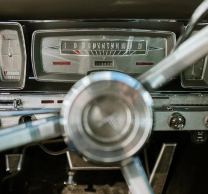 Efektywne czyszczenie i zabezpieczenie szyb samochodowych